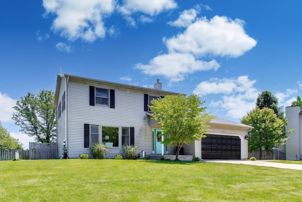 4015 Silver Oaks Drive, Royalton township