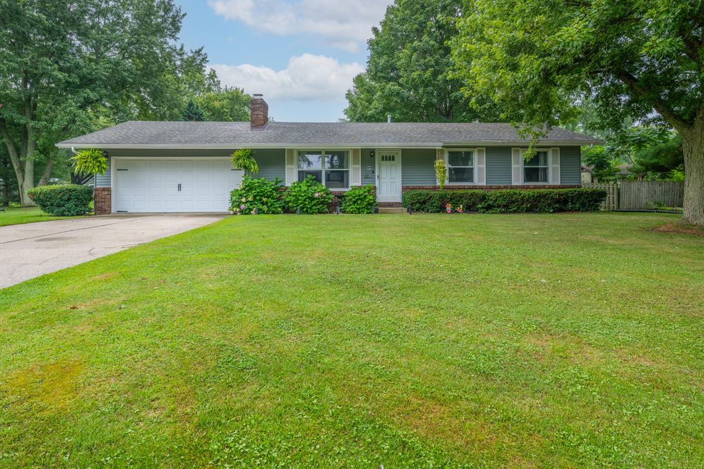 536 Dell Street, St. Joseph charter township