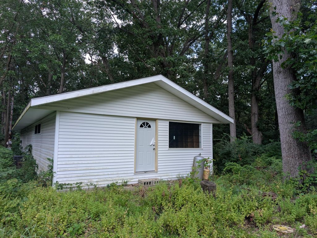 1408 Cherry Lane, Niles township
