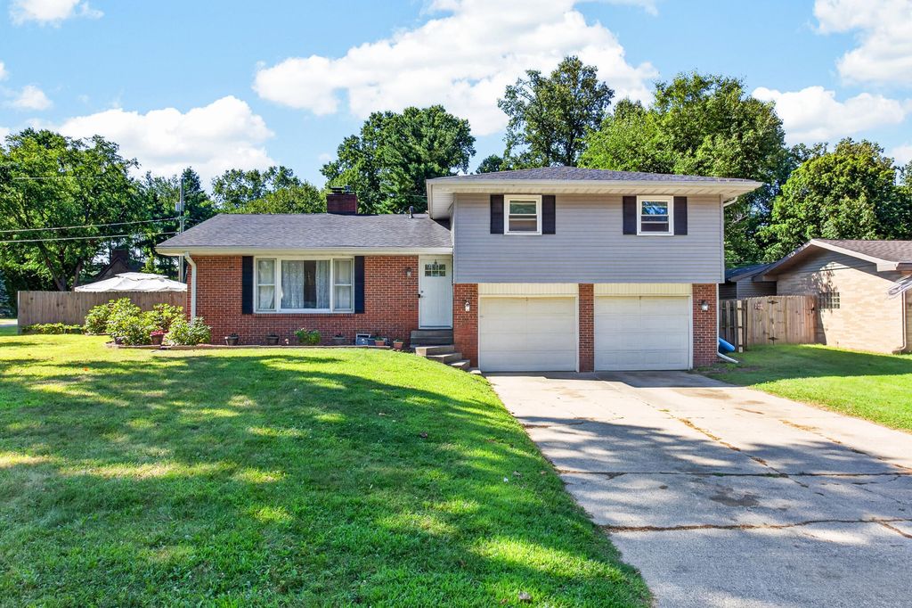 1516 Timberlane Drive, Lincoln charter township