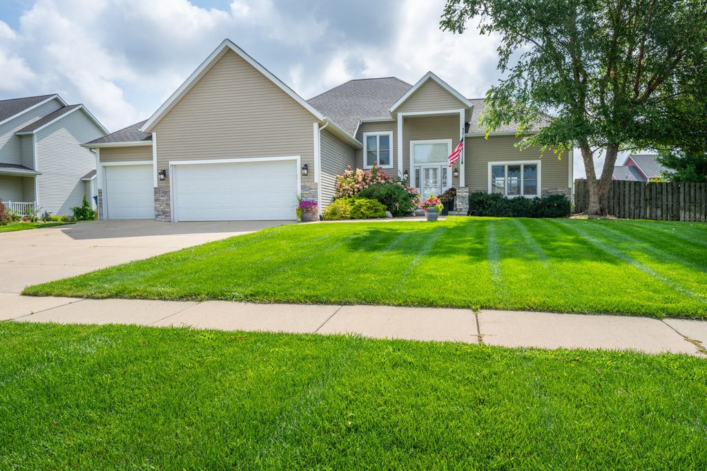 5901 Wabash Lane, Lincoln charter township
