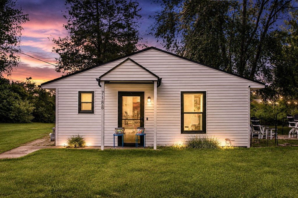 7188 E Beach Drive, Casco township