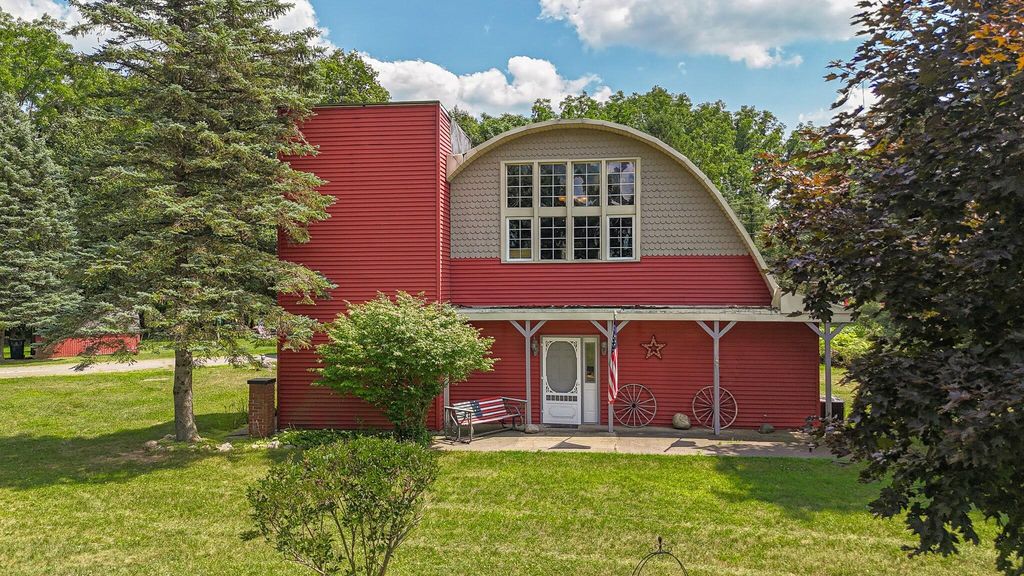 92079 54th Street, Hamilton township