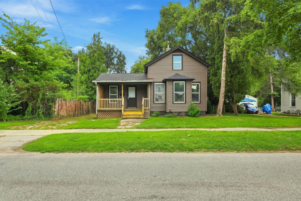 316 E Division Street, Dowagiac city