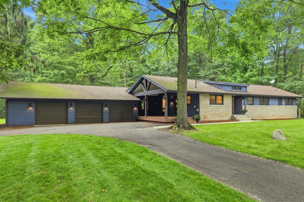 1120 N Philip Road, Niles township