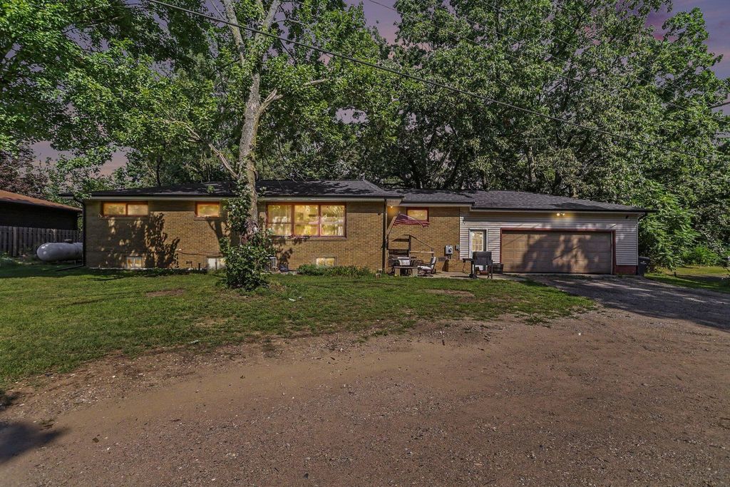 5105 Wayside Path, Lincoln charter township