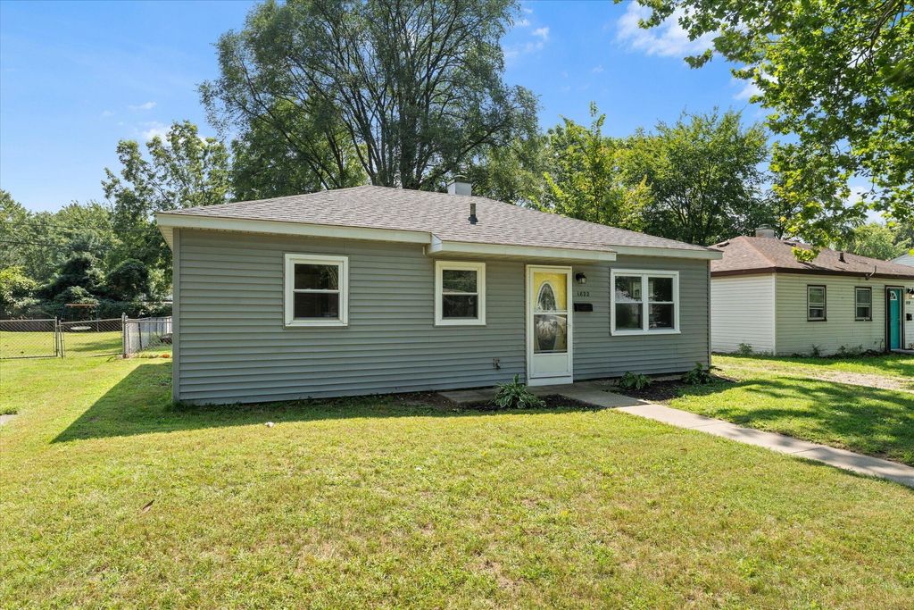 1822 Sycamore Street, Niles township