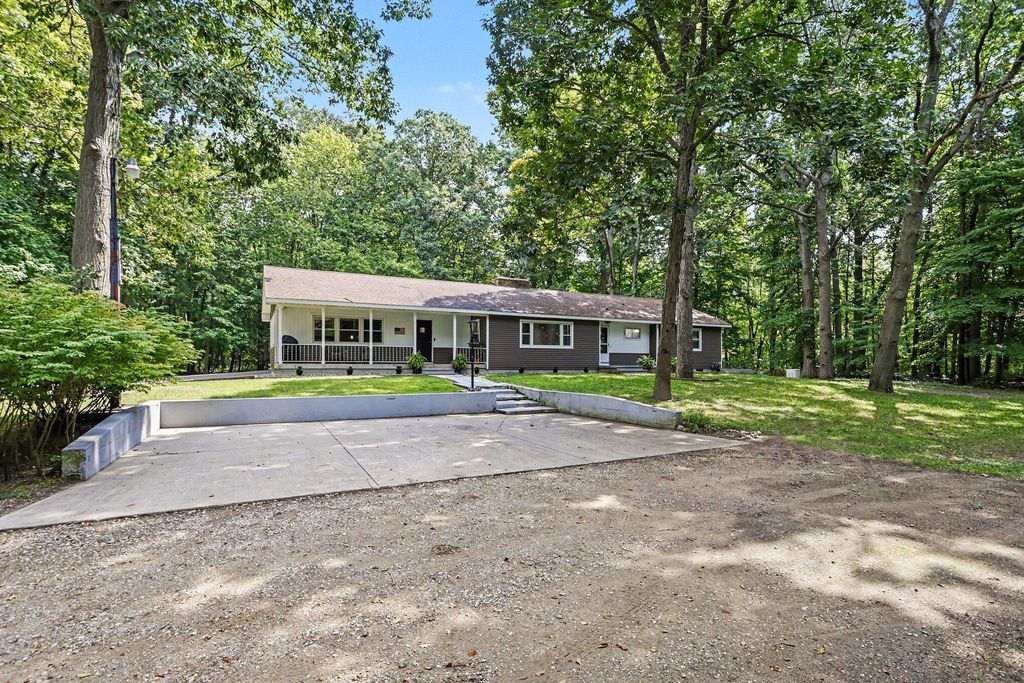 12537 S Wolcott, Sawyer