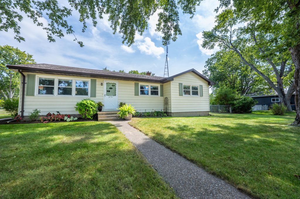 2791 Carrie Lane, St. Joseph