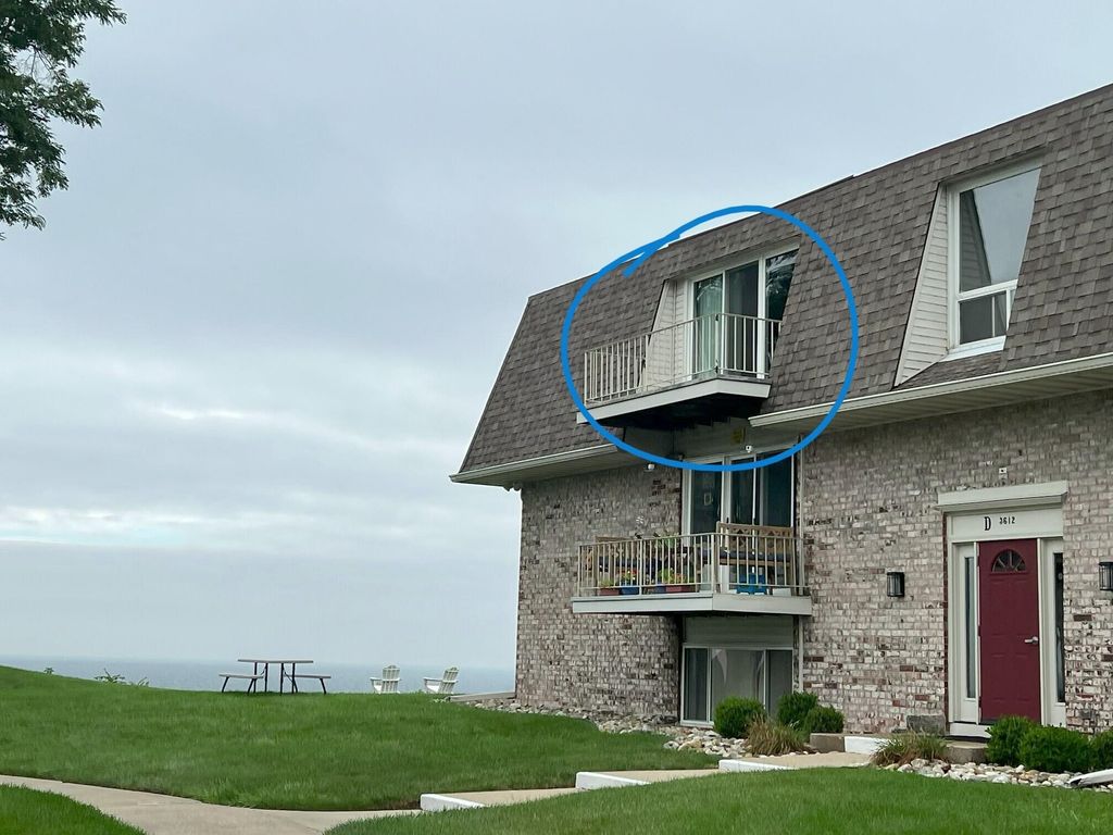 3612 Lakeshore Drive Unit: D12, St. Joseph