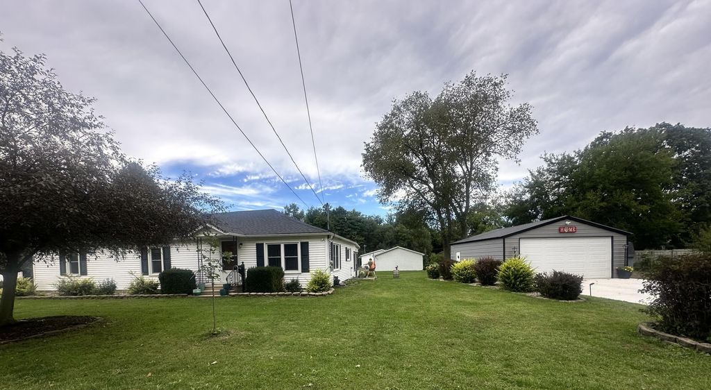 618 Muriel Street, Otsego
