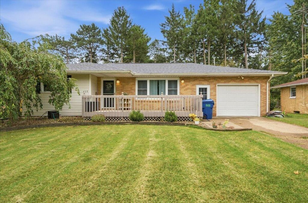 408 Waverly Drive, Benton Harbor