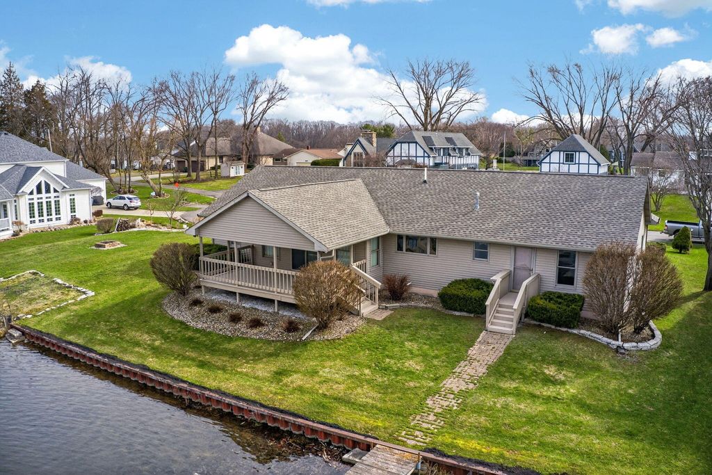 62546 Diamond View Drive, Cassopolis
