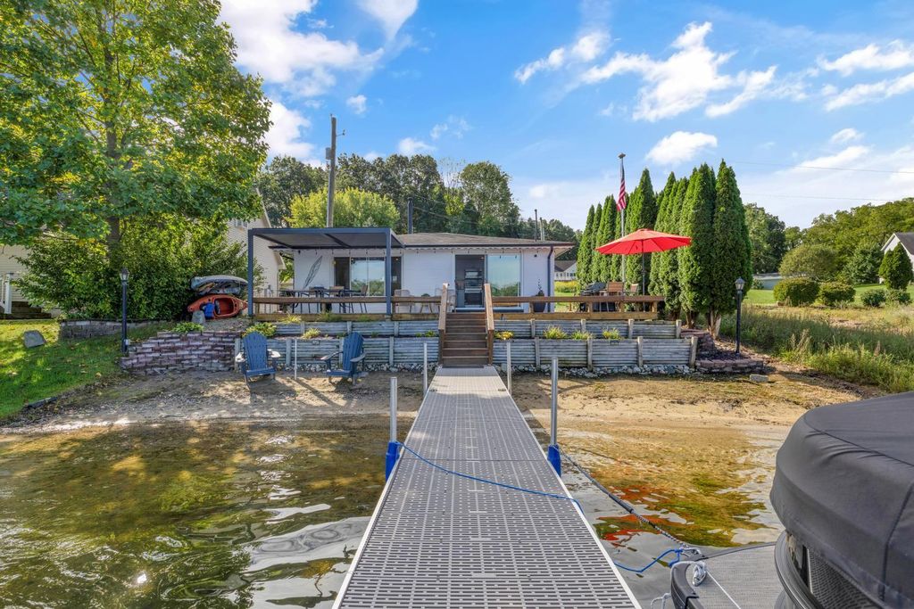 10062 Walnut Drive, Three Rivers