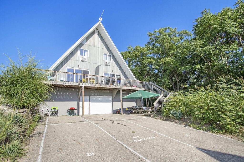 5340 Notre Dame Avenue Unit: 28, Stevensville