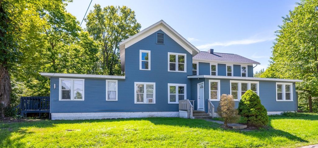 7976 Central Avenue, Coloma
