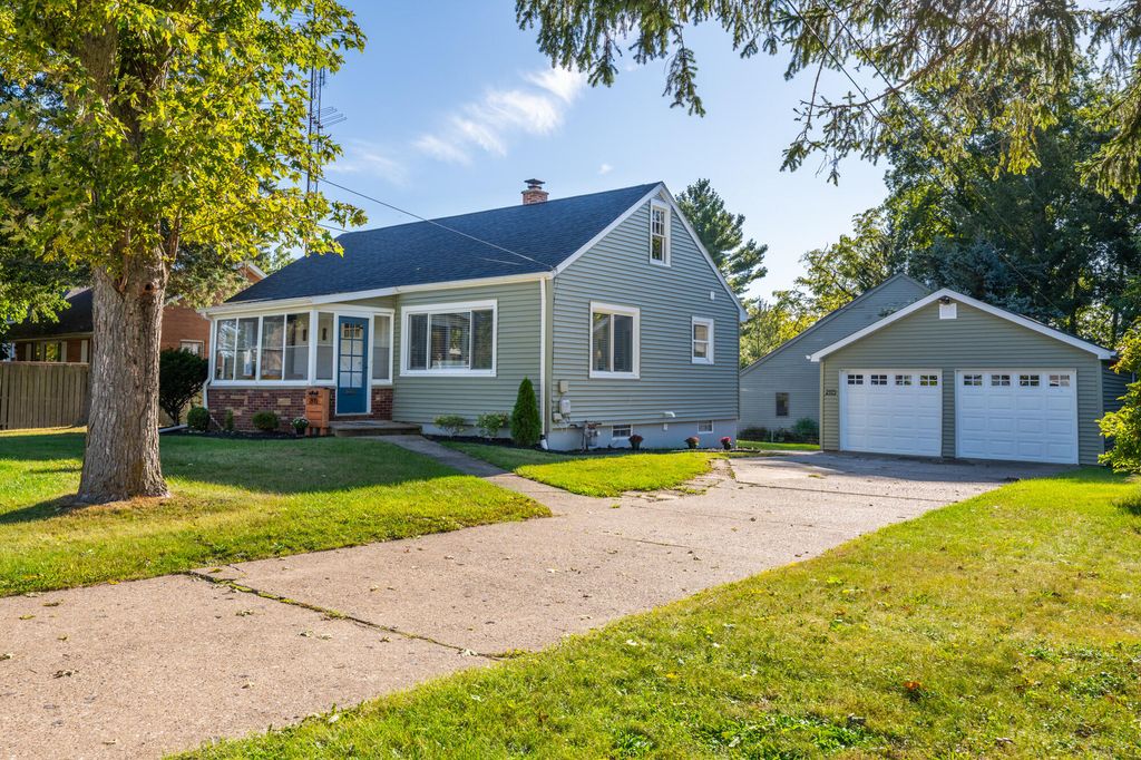 2115 Langley Avenue, St. Joseph