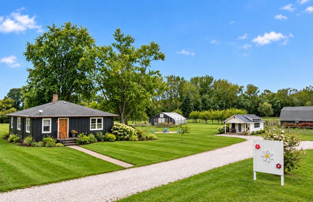 9962 Holden Road, Baroda