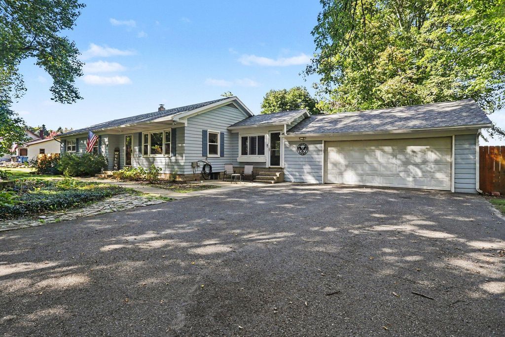 1804 W C Avenue, Kalamazoo