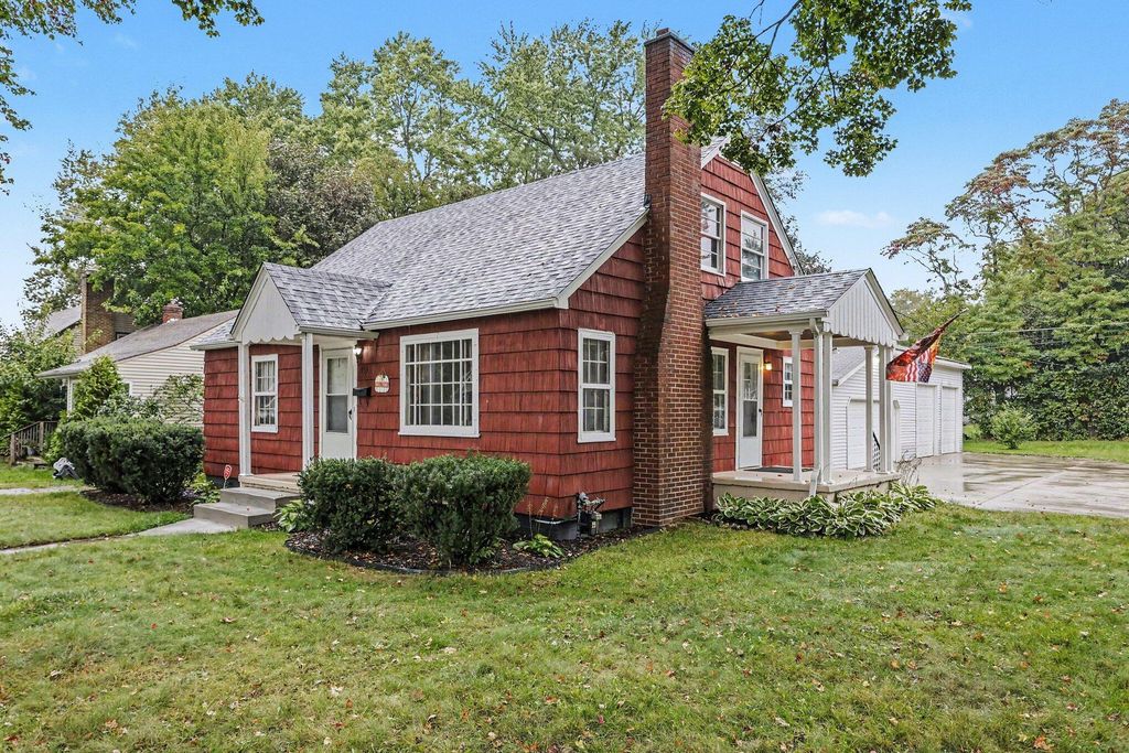 1353 Sheffield Avenue, Niles