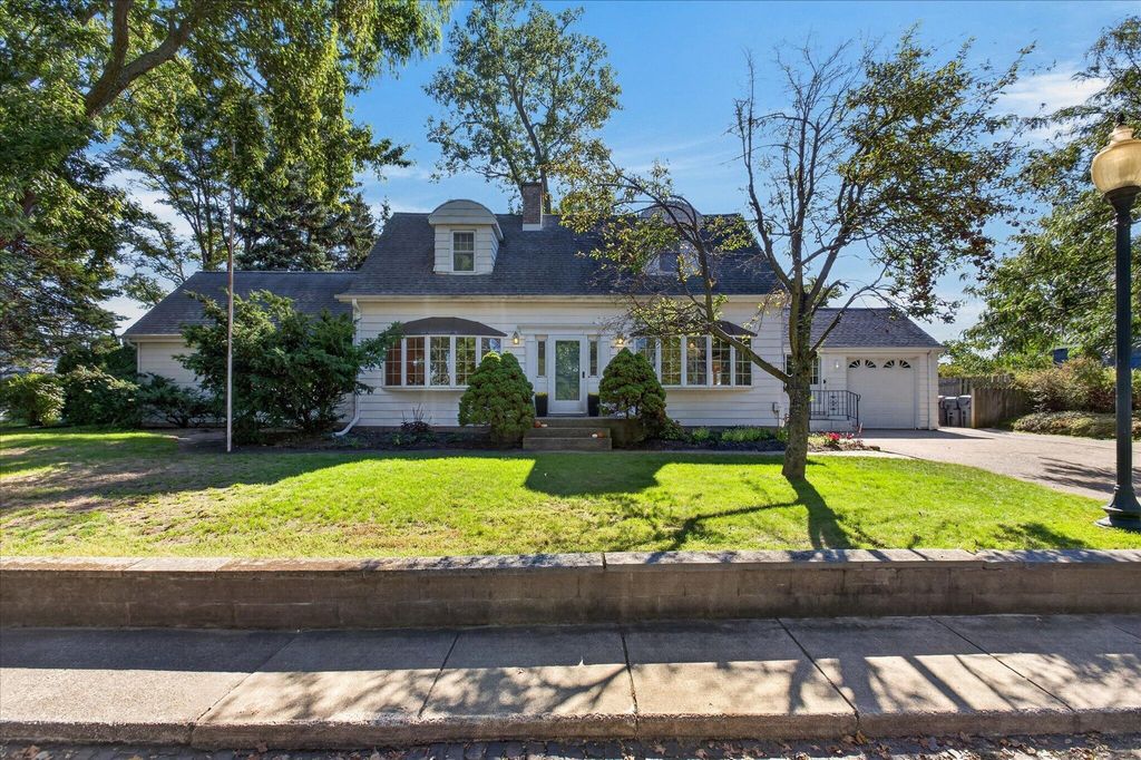 415 Ridgeway Street, St. Joseph