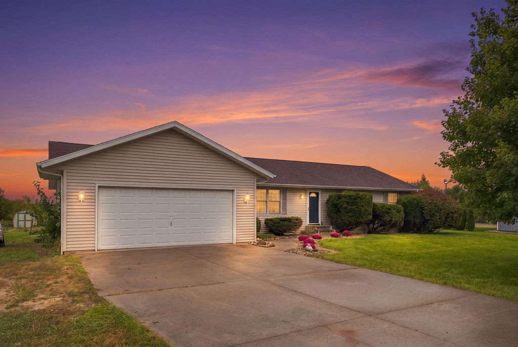 2767 Russell Road, Baroda