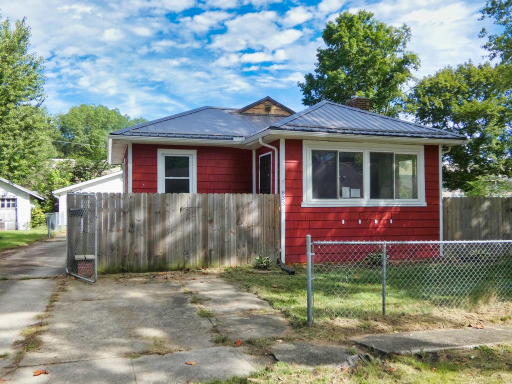 833 Burns Street, Niles