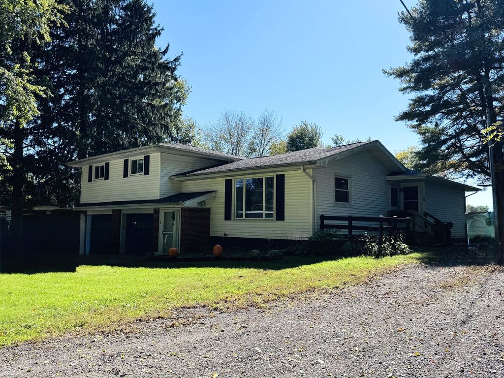 5610 E Galien Buchanan Road, Buchanan