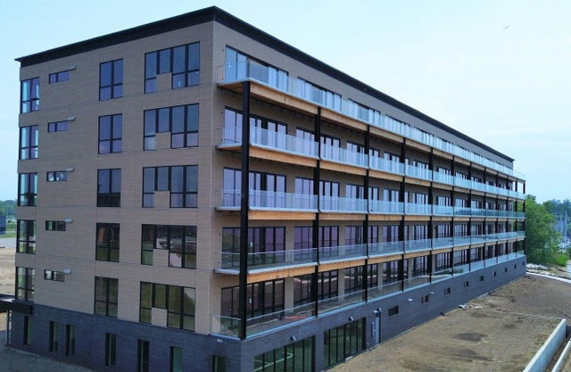 901 Adelaide Circle Unit: 201, Muskegon city