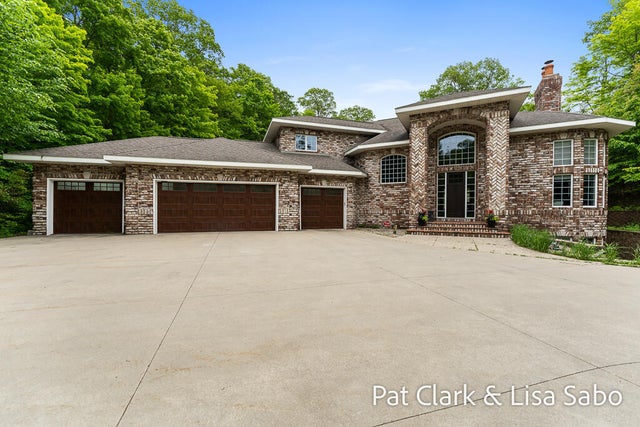 17337 Mountain Plat Drive, Grand Haven charter township