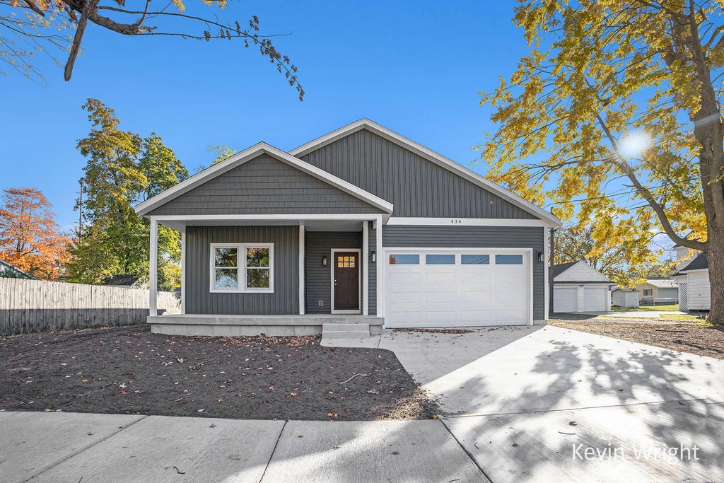 436 Charles Street, Muskegon city