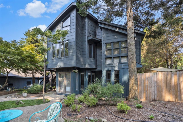 36 N Union Street, Unknown City