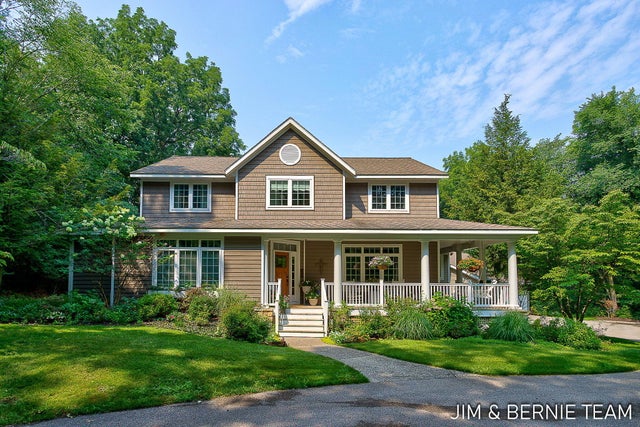 3653 Grand Bluffs Court Sw, Walker city