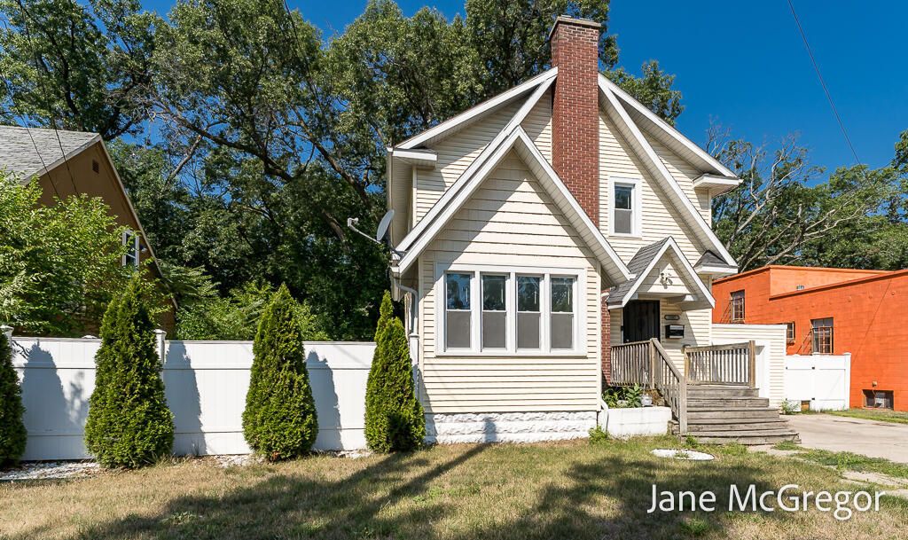 3305 Peck Street, Muskegon