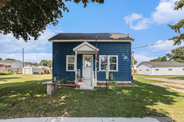 1015 Pearl Street, Cato township