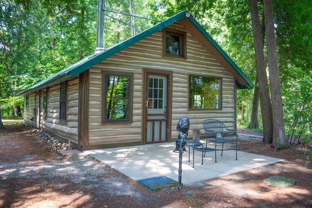 4185 N Taylor Rd, Sheridan township