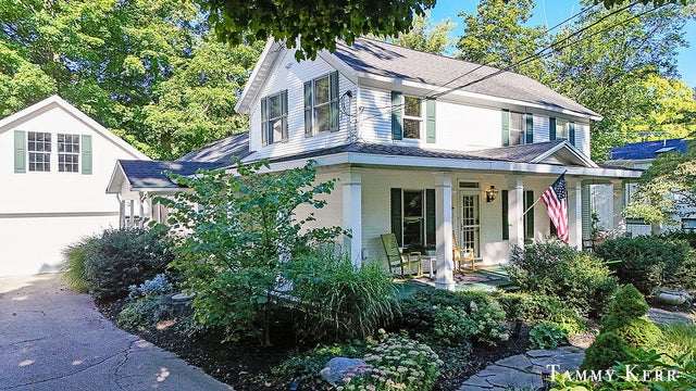 186 S Maple Street, Saugatuck city