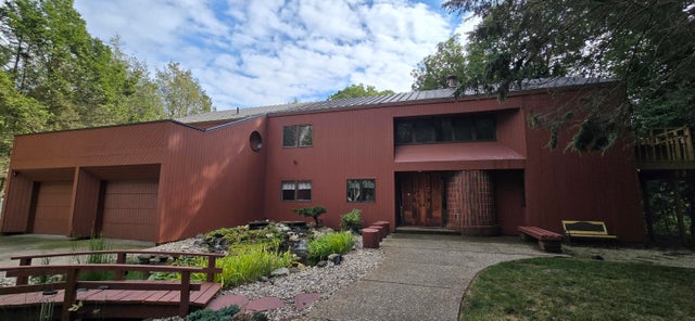 3920 Braeburn Drive, Norton Shores city