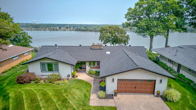 3920 Highgate Road, Norton Shores city