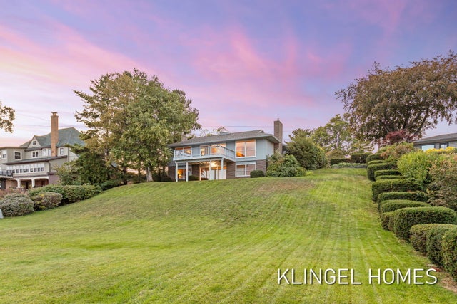 777 Ruddiman Drive, North Muskegon city