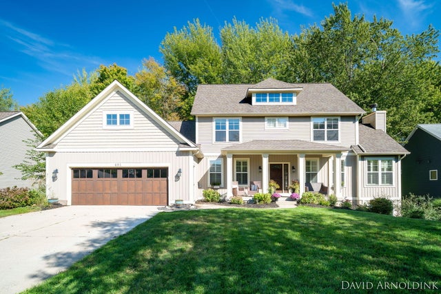 461 Island View Drive, Park township