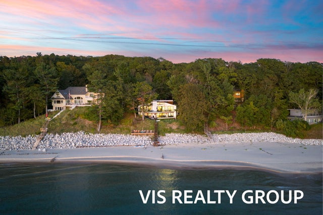 18185 N Shore Estates Road, Spring Lake township