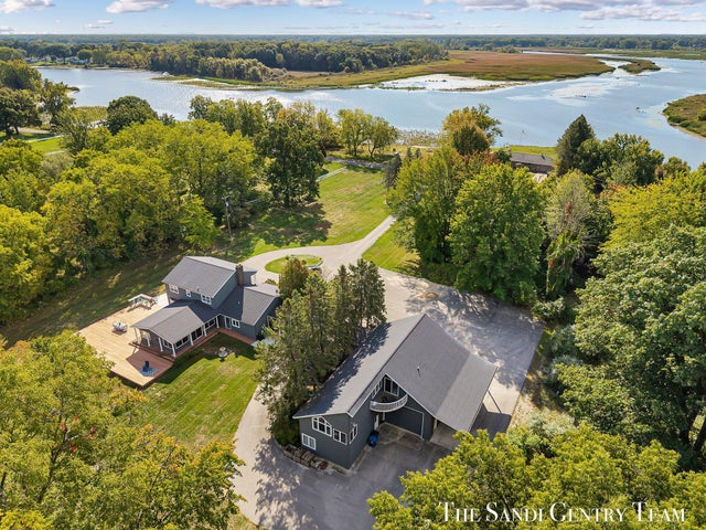 14667 Boom Road, Spring Lake township