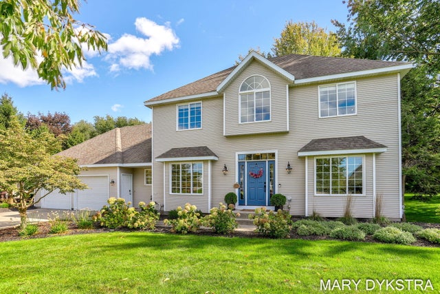 145 Bay Meadows Drive, Park township