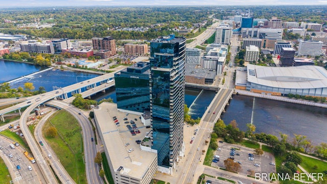 335 Bridge Street Nw Unit: 907, Grand Rapids city