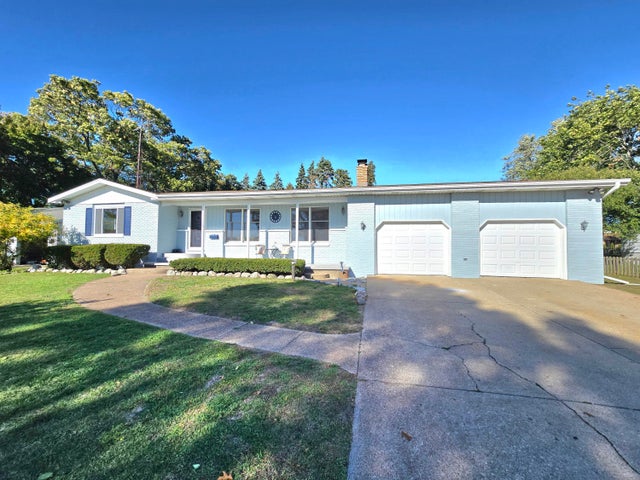 109 W Ann Street, Spring Lake village