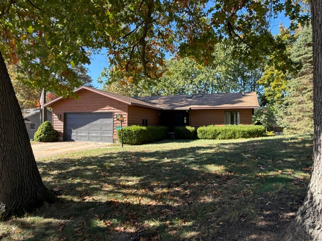 14875 152nd Avenue, Grand Haven charter township