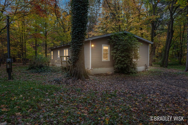 13271 Stanton Street, Olive township