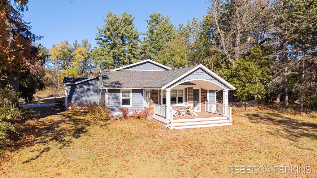 6286 Heights Ravenna Road, Sullivan township