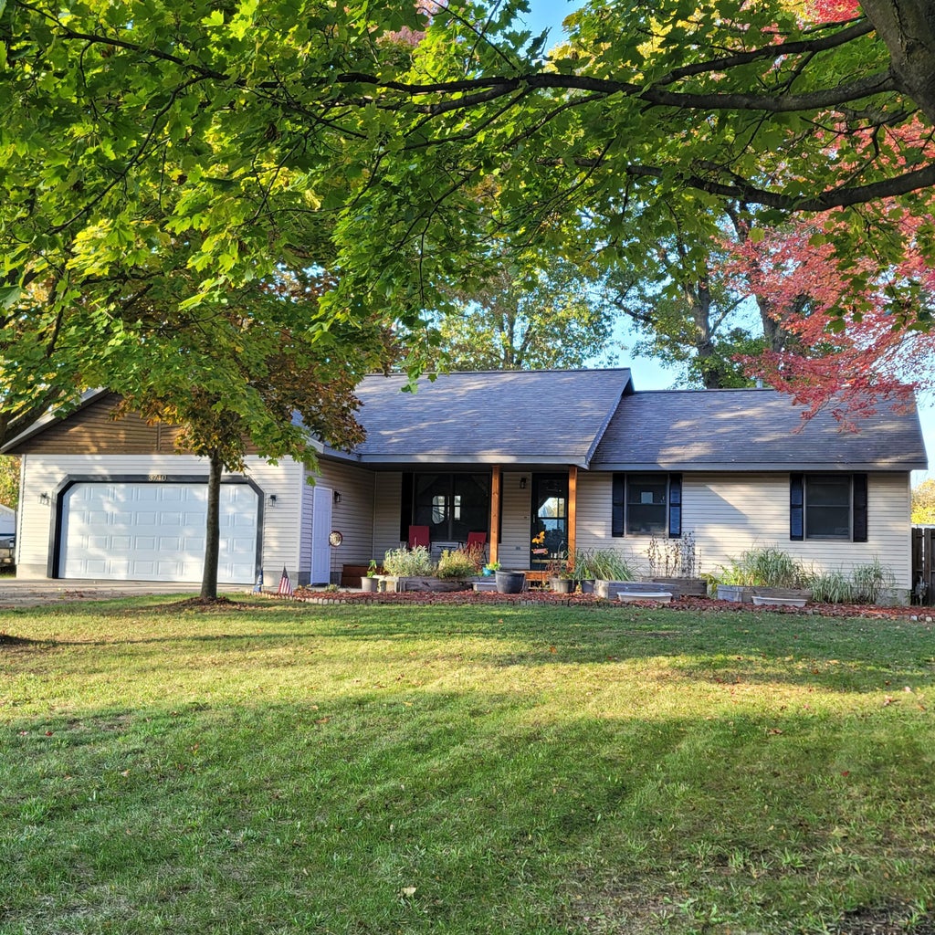 3740 Ida Avenue, Fruitport charter township